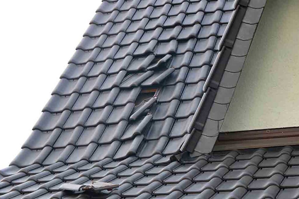 Roof repair KEnt